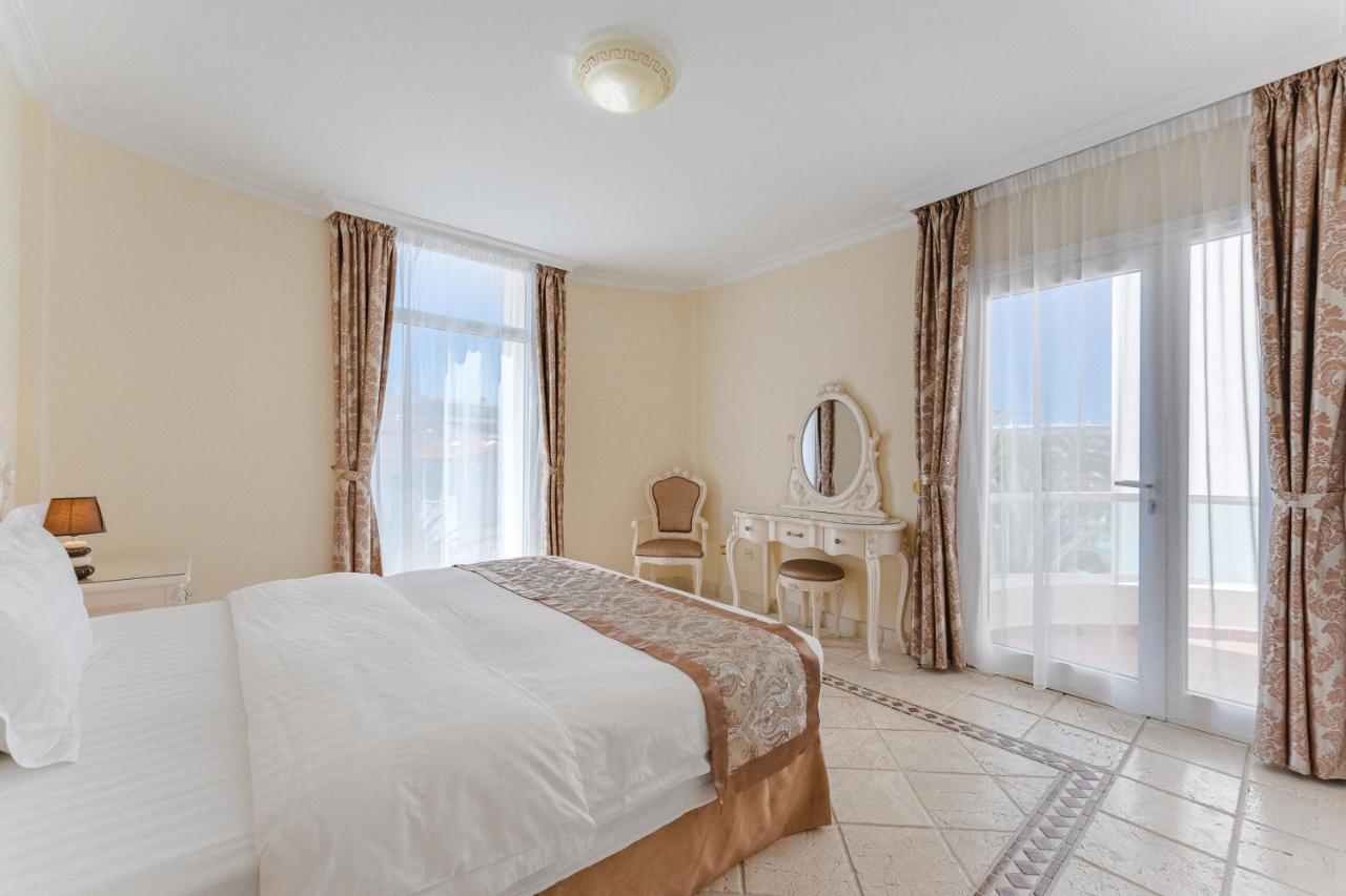 Flamingo Suites Boutique Hotel Адехе Экстерьер фото