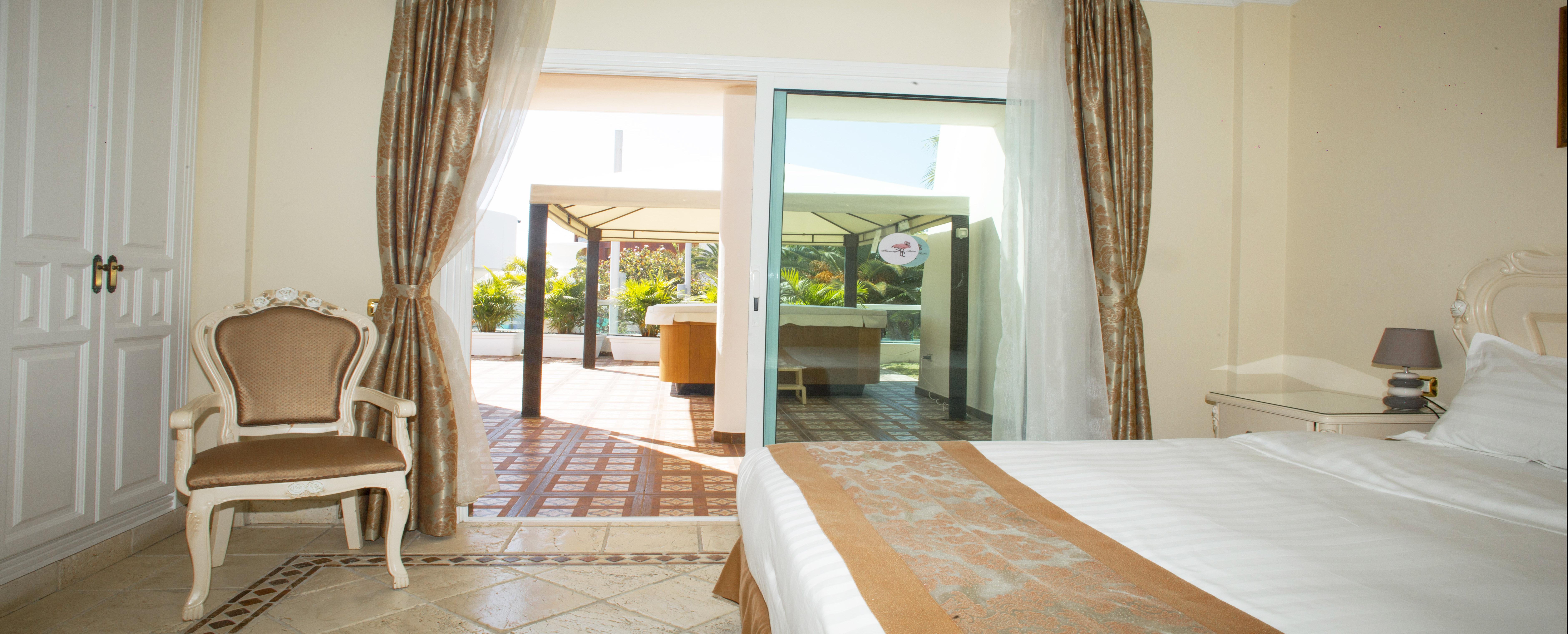 Flamingo Suites Boutique Hotel Адехе Экстерьер фото