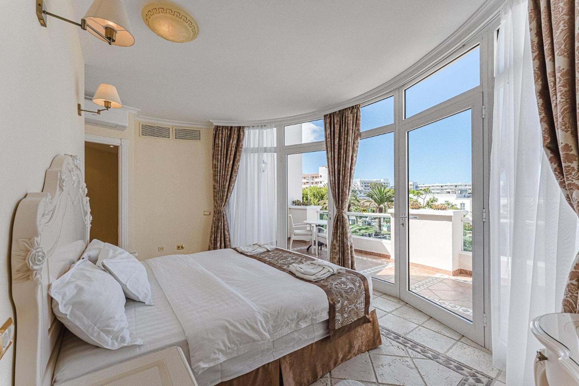 Flamingo Suites Boutique Hotel Адехе Экстерьер фото